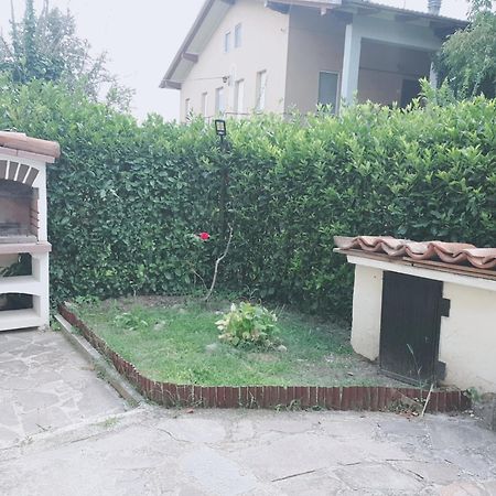 Casa Vacanze Mingos Lodio Di La Carpineta Bagian luar foto