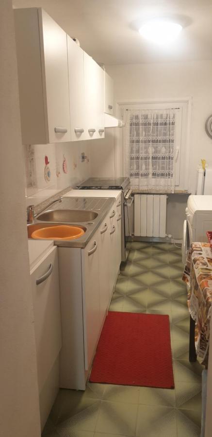 Casa Vacanze Mingos Lodio Di La Carpineta Bagian luar foto